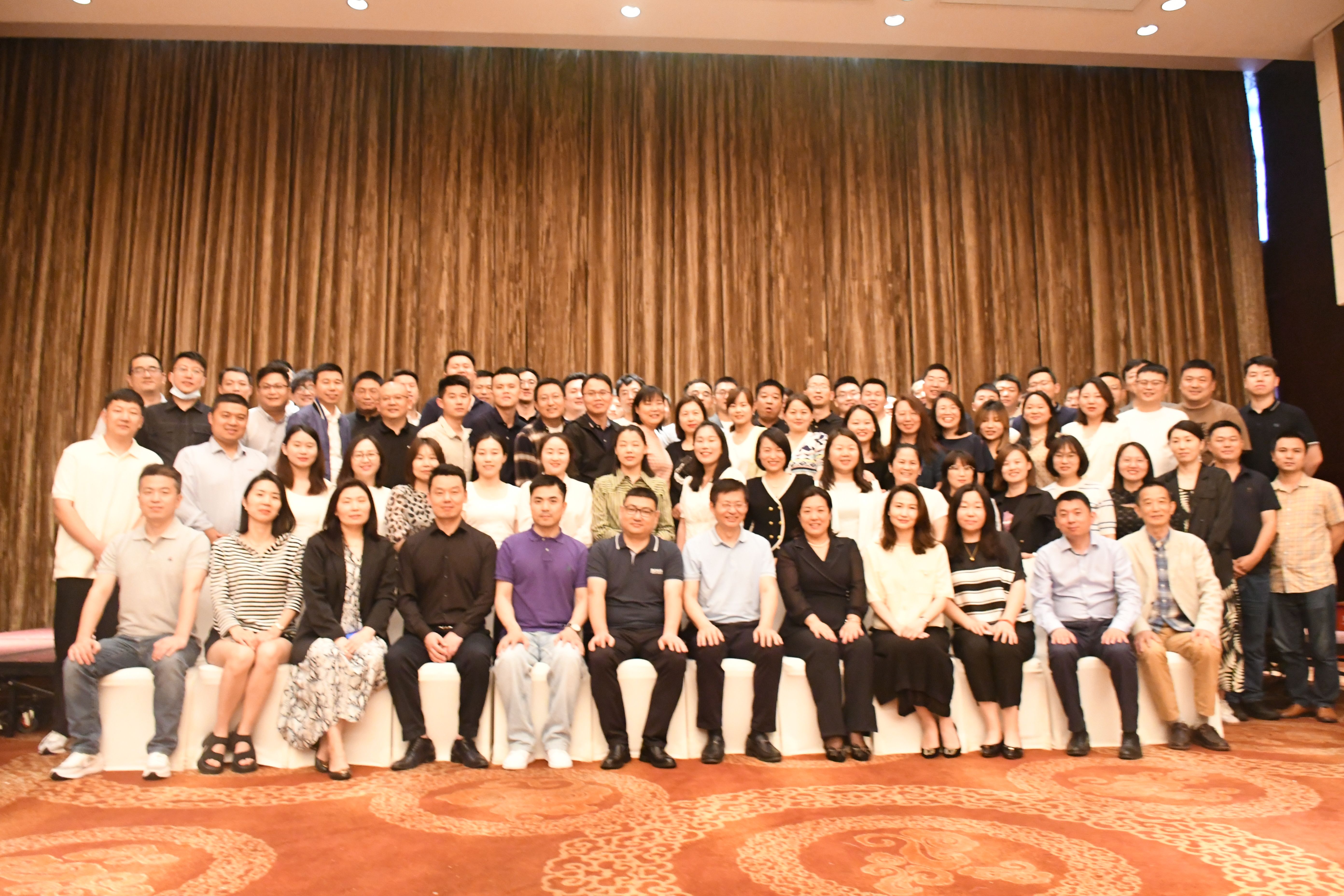 1691128339570590.jpg 齊普生新華三事業(yè)部2023財(cái)年一季度銷售會(huì)議圓滿召開(kāi).jpg